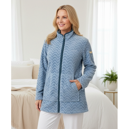 Bata de señora de punto jacquard-Bata de dona de punt jacquard-   Women’s jacquard knit robe