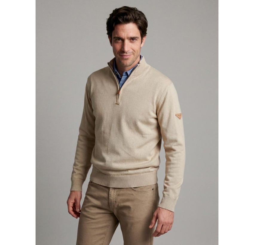 Half-zip knitted jumper