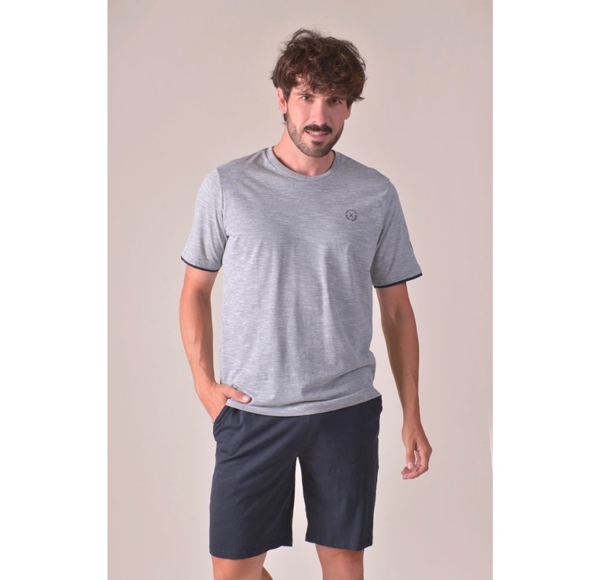 SHORTS BÁSICOS PANTALONES CORTOS